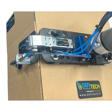 Defitech Flexi Carbon Box Forming Greifer - Unchained Robotics